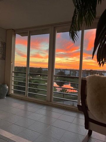 3465 Via Poinciana 803, Lake Worth, FL 33467