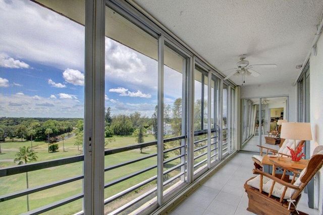 3465 Via Poinciana 803, Lake Worth, FL 33467