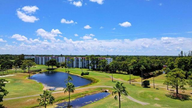 3465 Via Poinciana 803, Lake Worth, FL 33467