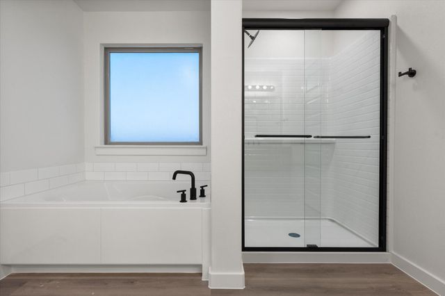 2402 Aberdeen Avenue, Wolfforth, TX 79382