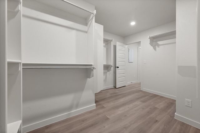 2402 Aberdeen Avenue, Wolfforth, TX 79382