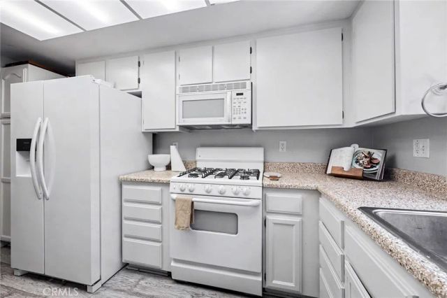 12562 Dale Street 59, Garden Grove, CA 92841