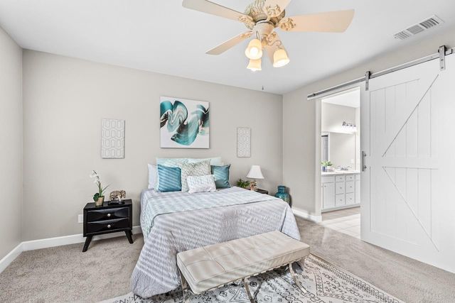 1324 Chestnut Hill Dr, Manteca, CA 95336