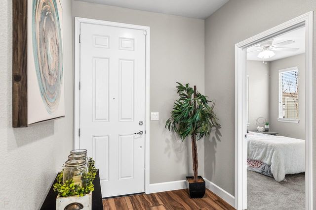 1324 Chestnut Hill Dr, Manteca, CA 95336