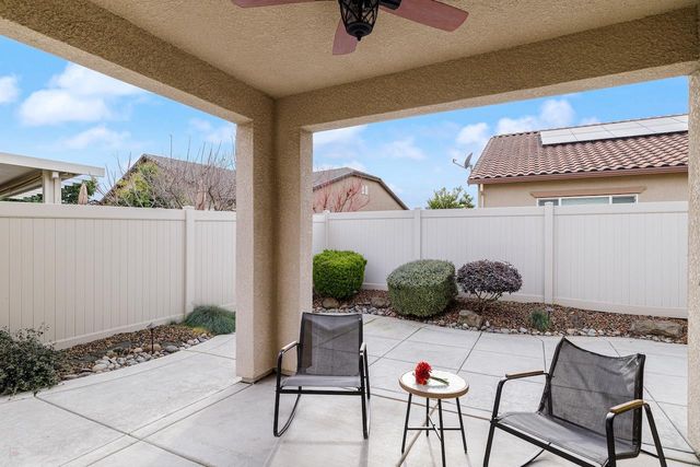 1324 Chestnut Hill Dr, Manteca, CA 95336