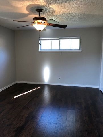 901 Downing Street, Forney, TX 75126