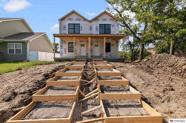 2503 R Street, Lincoln, NE 68503