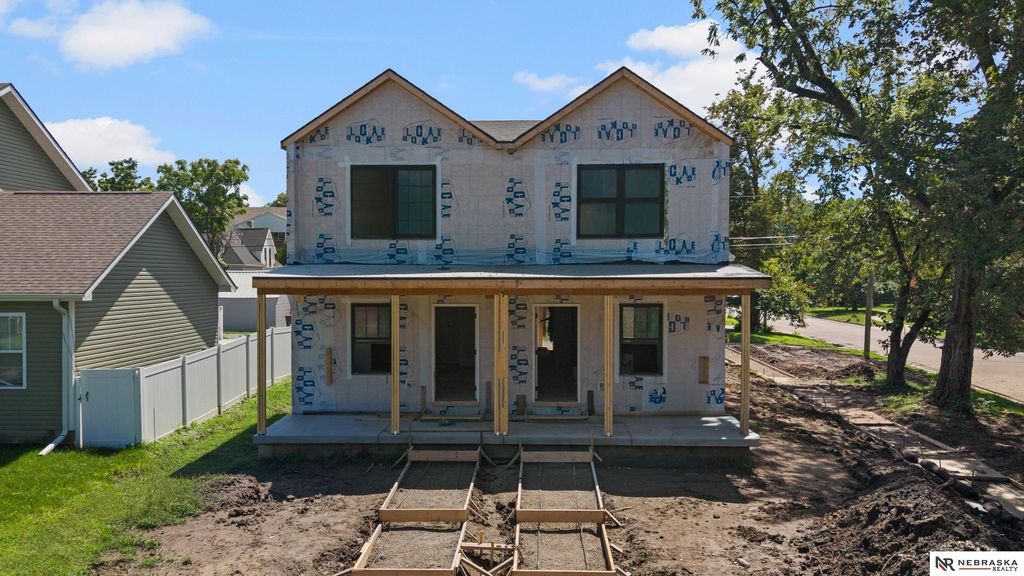 2503 R Street, Lincoln, NE 68503