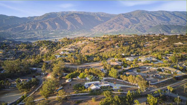 13764 McNally Rd, Valley Center,, CA 92082