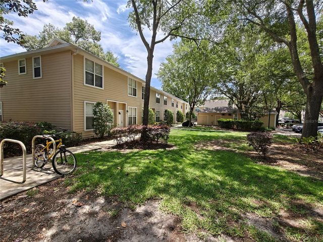 3521 SW 30TH WAY 104, Gainesville, FL 32608