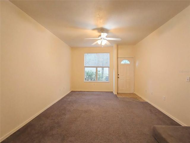 3521 SW 30TH WAY 104, Gainesville, FL 32608