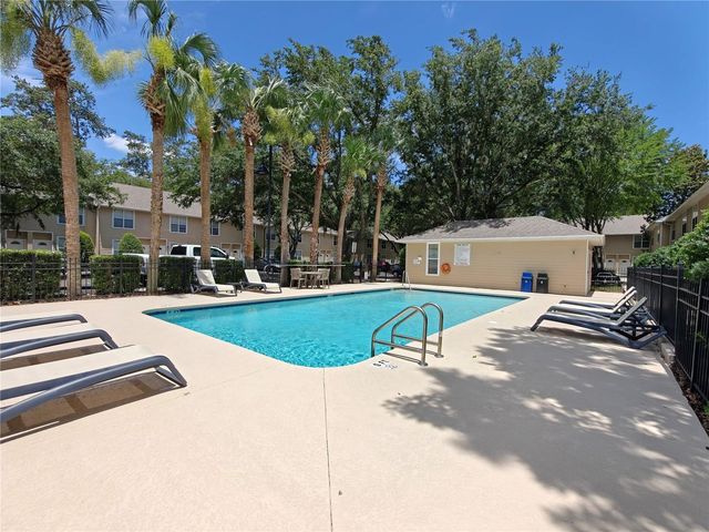 3521 SW 30TH WAY 104, Gainesville, FL 32608