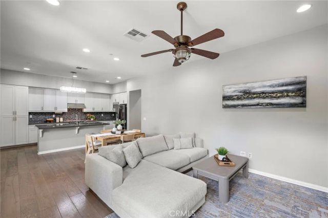 93 Promesa Avenue, Rancho Mission Viejo, CA 92694