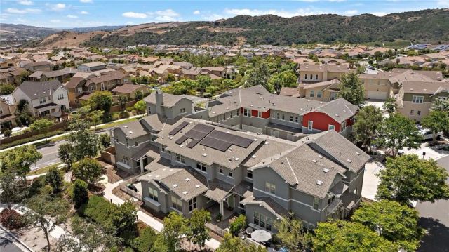 93 Promesa Avenue, Rancho Mission Viejo, CA 92694