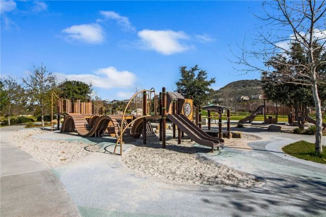 93 Promesa Avenue, Rancho Mission Viejo, CA 92694