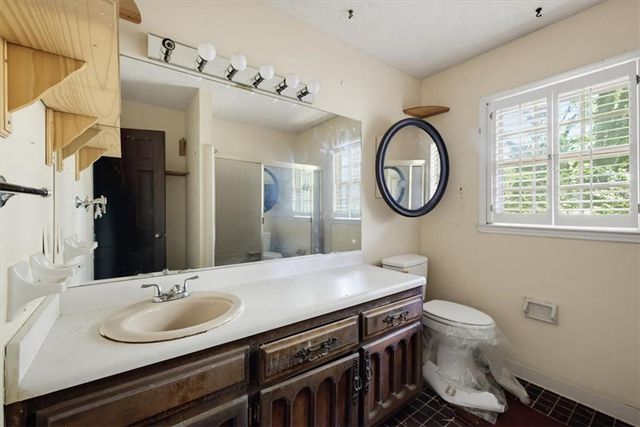3594 Ale Circle, East Point, GA 30344