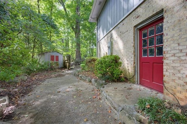 3594 Ale Circle, East Point, GA 30344