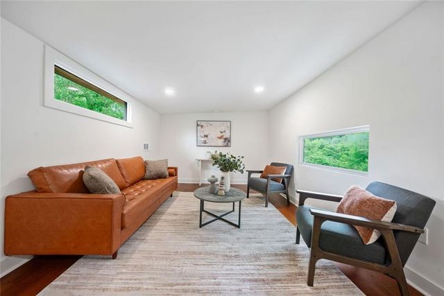 2822 Waters SW Road, Atlanta, GA 30354