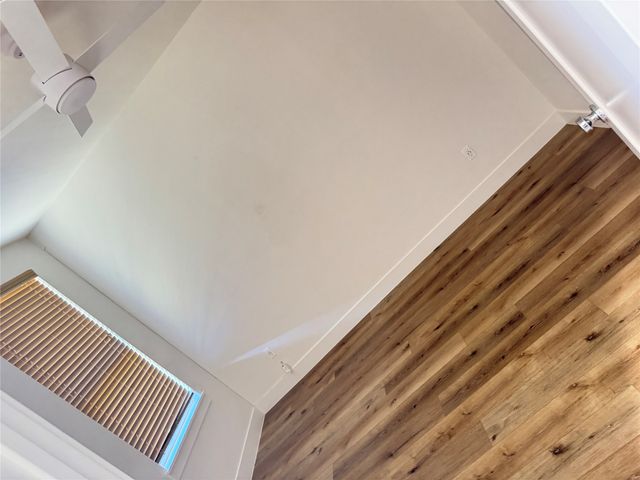 183 S Prairie Avenue, Dallas, TX 75226