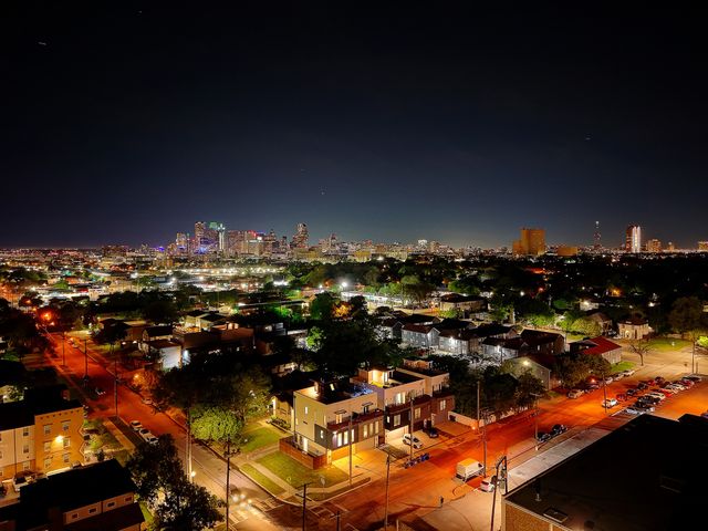 183 S Prairie Avenue, Dallas, TX 75226