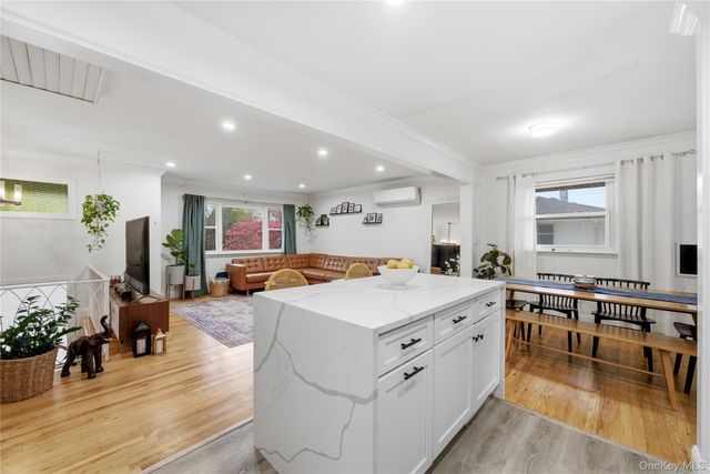 229 New York Avenue, Bay Shore, NY 11706