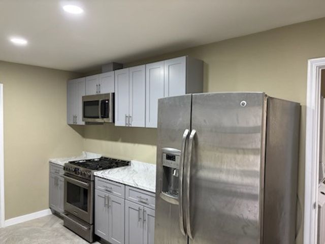 1570 Sutter Street, Dallas, TX 75216