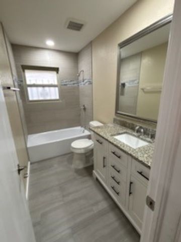 1570 Sutter Street, Dallas, TX 75216