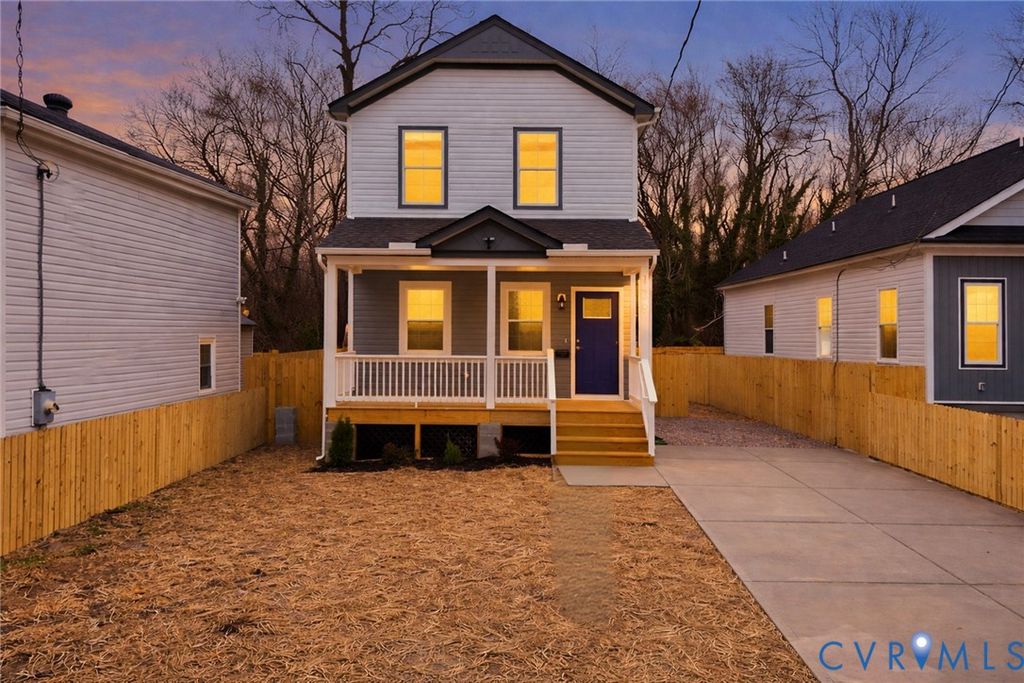 129 S Little Church St, Petersburg, VA 23803