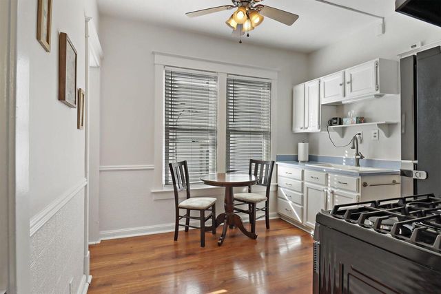 711 40th STREET, Kenosha, WI 53140