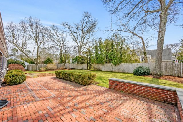 7 Kit Carson Way, Yarmouth Port, MA 02675