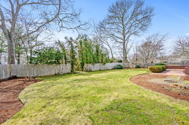 7 Kit Carson Way, Yarmouth Port, MA 02675