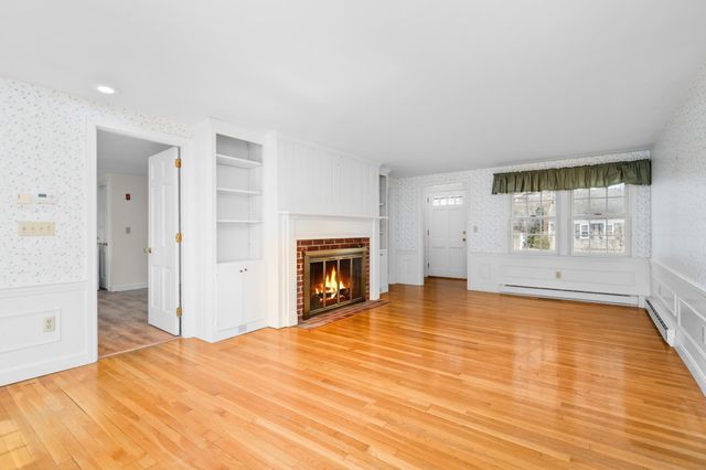 7 Kit Carson Way, Yarmouth Port, MA 02675