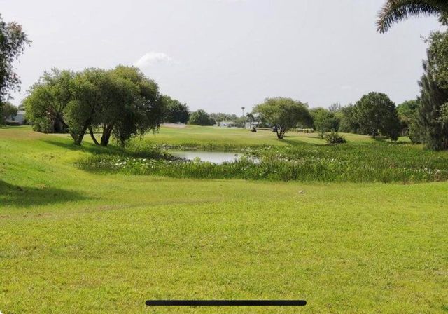 8154 14th Hole Drive, Port St. Lucie, FL 34952