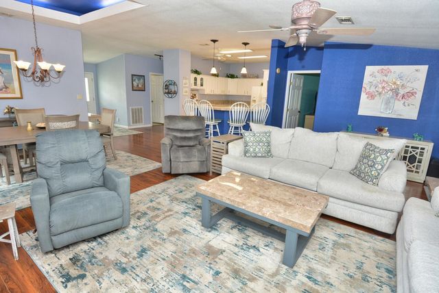 8154 14th Hole Drive, Port St. Lucie, FL 34952