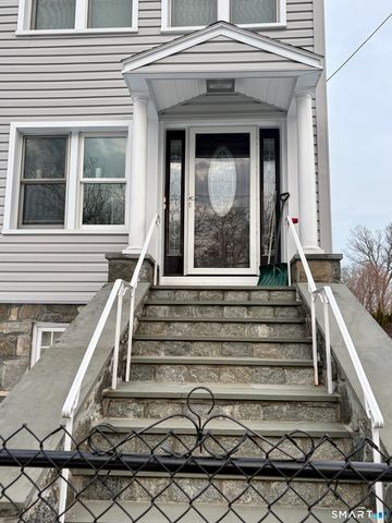 45 Mead Avenue 2, Greenwich, CT 06830