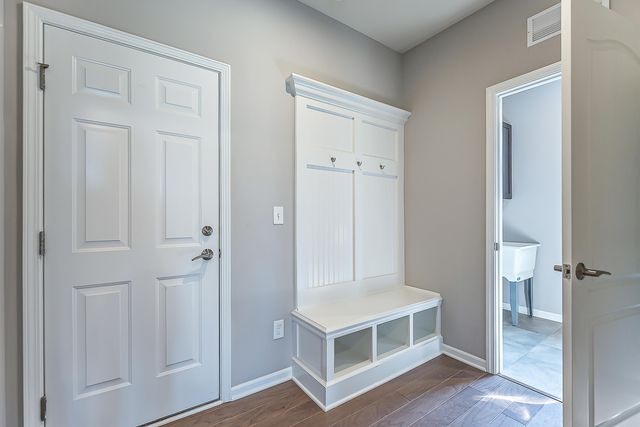 2559 Timber Glen Drive, Pittsfield Charter Twp, MI 48108