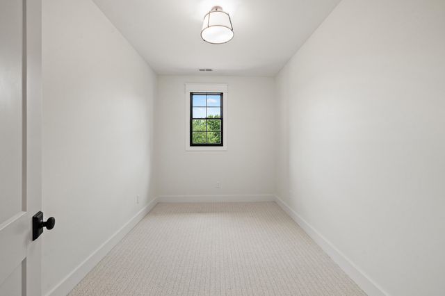 526 Polo Run Lane, Versailles, KY 40383