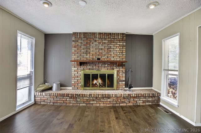 17702 E 108th Street N, Owasso, OK 74055