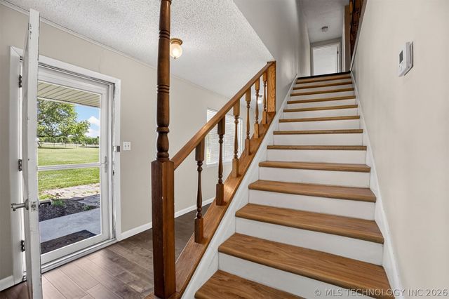 17702 E 108th Street N, Owasso, OK 74055