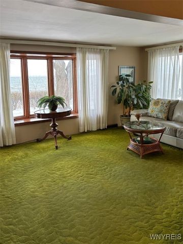 4560 Lake Shore Road, Hamburg, NY 14075