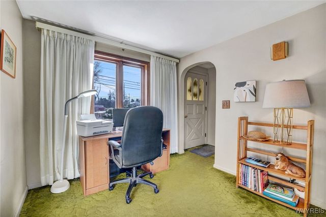 4560 Lake Shore Road, Hamburg, NY 14075