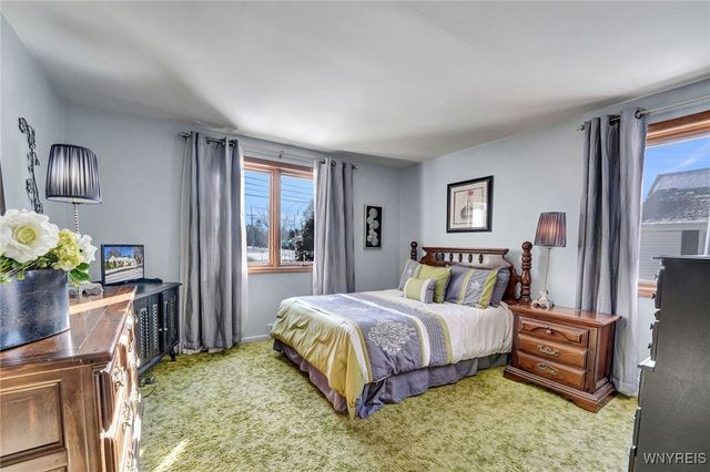 4560 Lake Shore Road, Hamburg, NY 14075