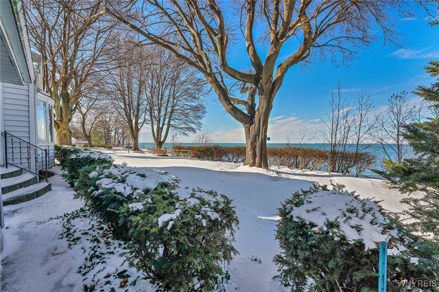 4560 Lake Shore Road, Hamburg, NY 14075