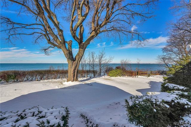 4560 Lake Shore Road, Hamburg, NY 14075