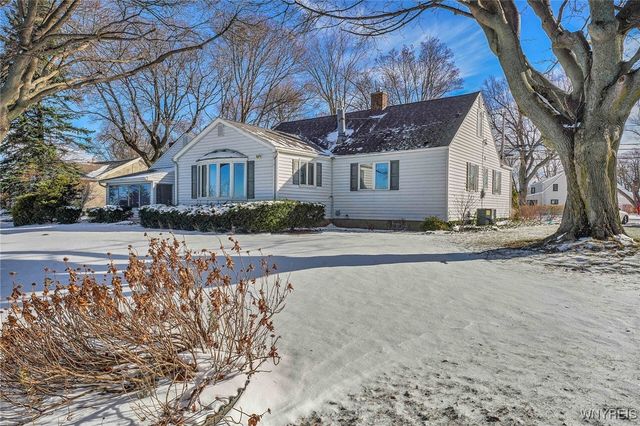 4560 Lake Shore Road, Hamburg, NY 14075