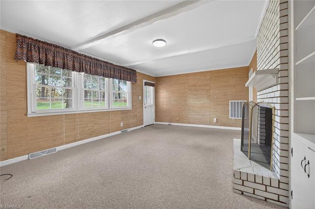 4707 Ramblewood Drive, Greensboro, NC 27406