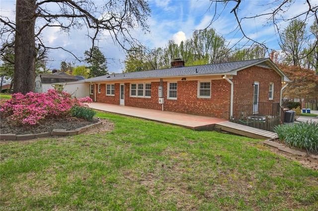 4707 Ramblewood Drive, Greensboro, NC 27406