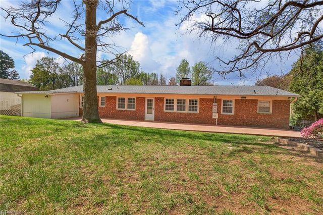 4707 Ramblewood Drive, Greensboro, NC 27406