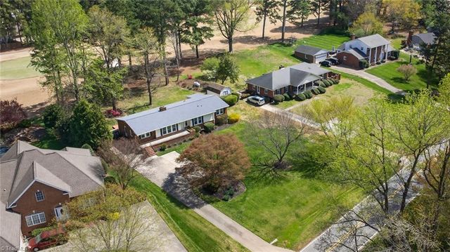 4707 Ramblewood Drive, Greensboro, NC 27406