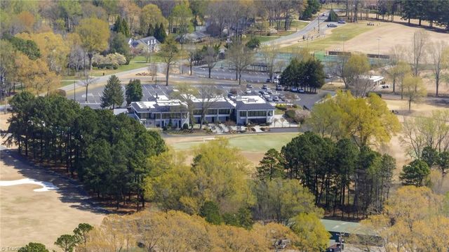 4707 Ramblewood Drive, Greensboro, NC 27406